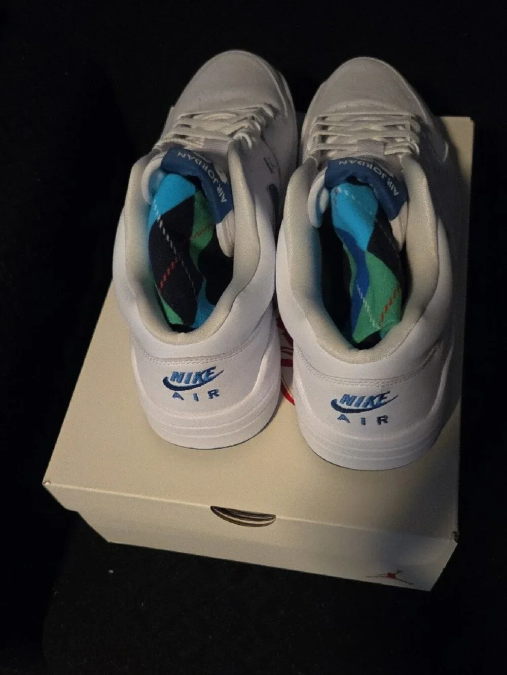 Jordan Men’s White & Blue Low-Top Sneakers - Classic Retro Style